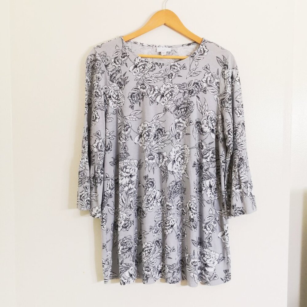 J. Jill Floral Tunic Top Smocked Flute Sleeve Light Gray/White Size L